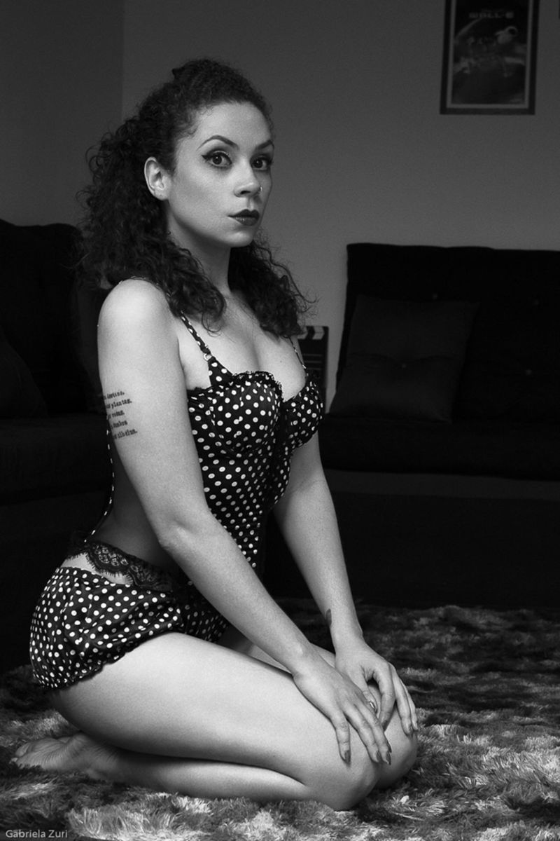 Foto Ensaio Sensual: Thaís Foto Ensaio Sensual: Thaís - Imagem 6